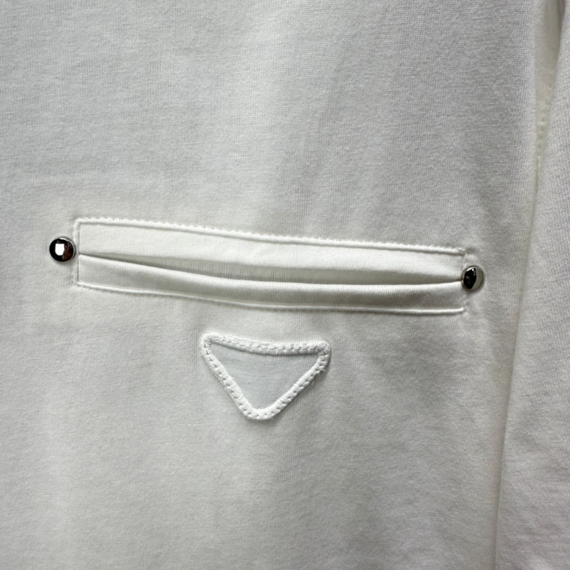 Pra*a t-shirt